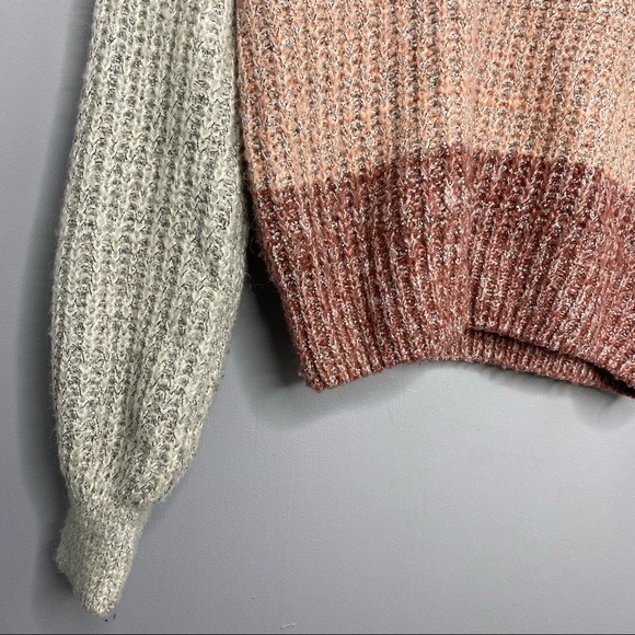 HEARTLOOM Elise Chunky Knit Striped Sweater - Picture 4 of 6